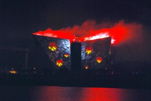 titanic-belfast-light-show-3